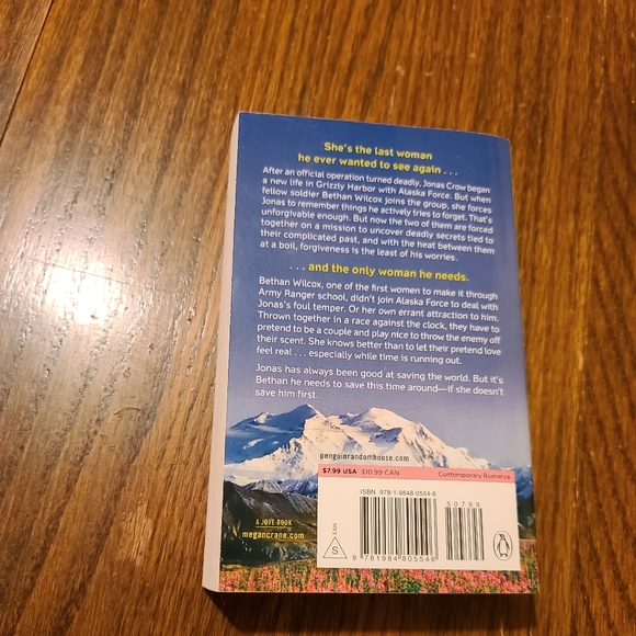 Special Ops Seduction Megan Crane Paperback - Picture 2 of 4